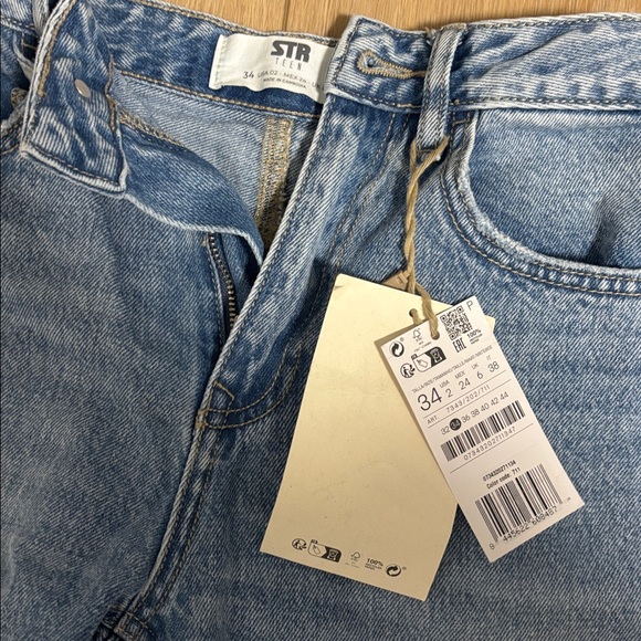 NWT STR Teen Straight leg jeans - Picture 2 of 3